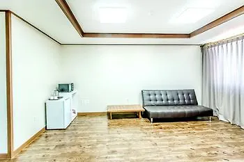 Woorim Hotel Jeju