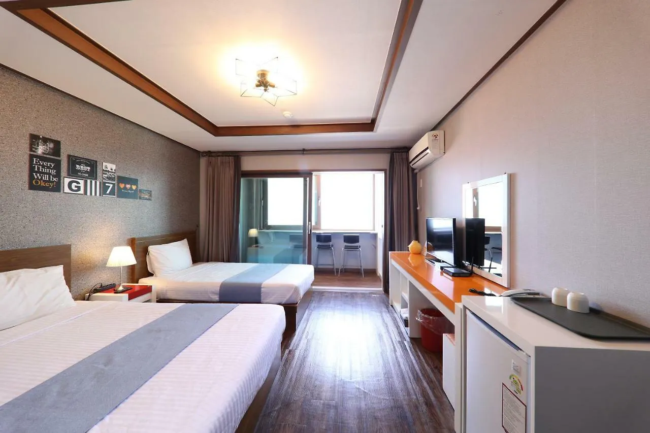 Woorim Hotel contacts